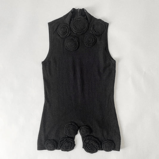 black rose motif knit vest