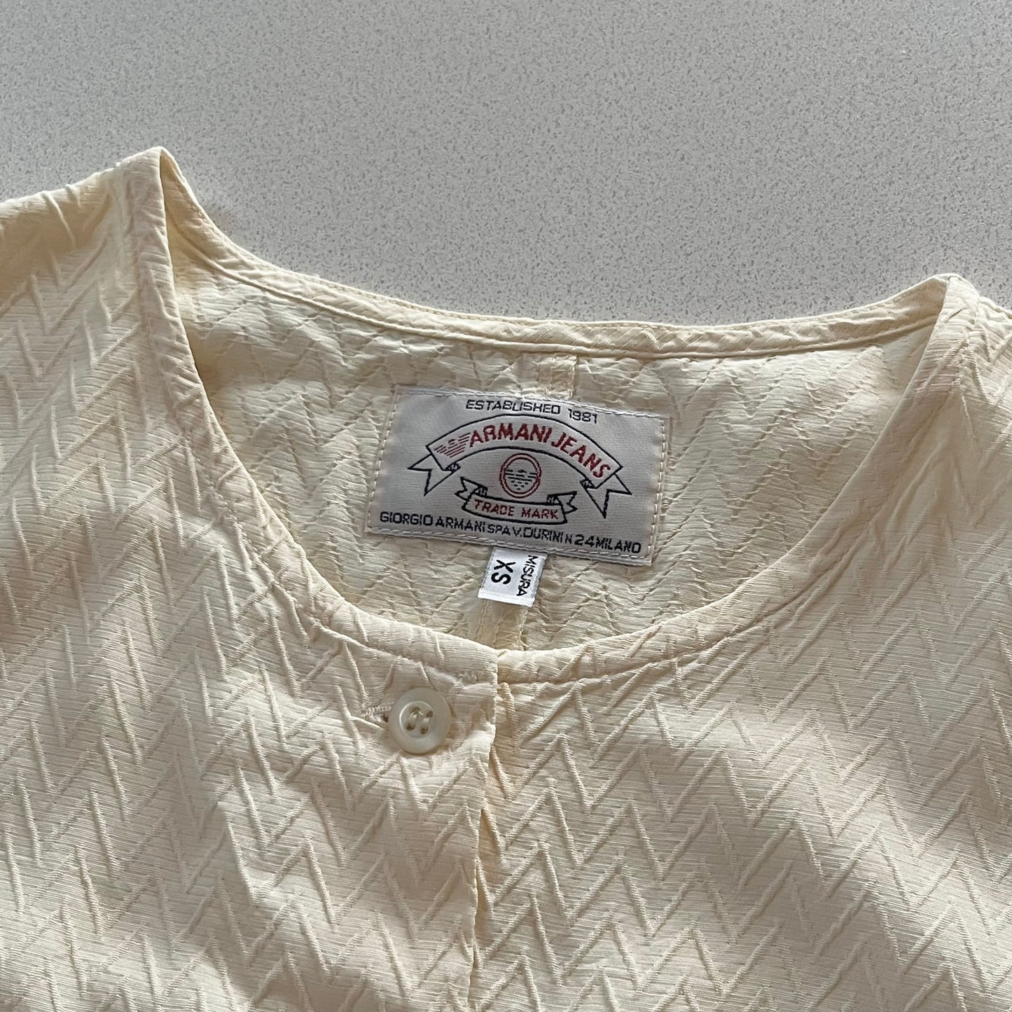 ARMANI pale yellow vest