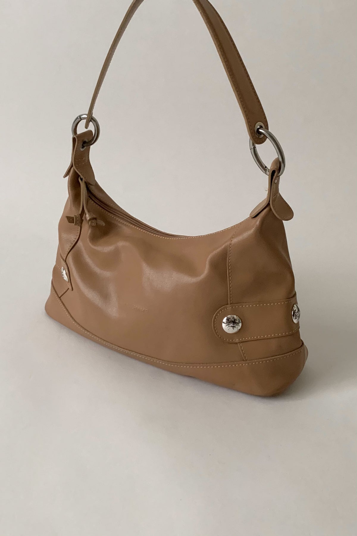 LONGCHAMP camel brown leather silver pointed bag
