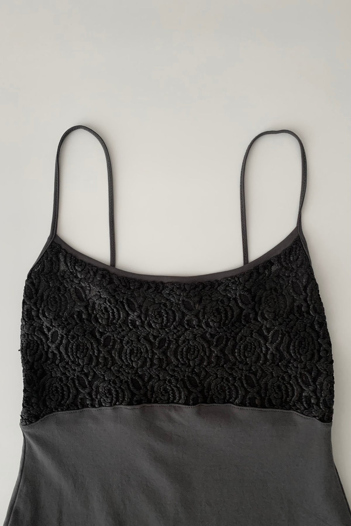 France gray＆black lace camisole dress