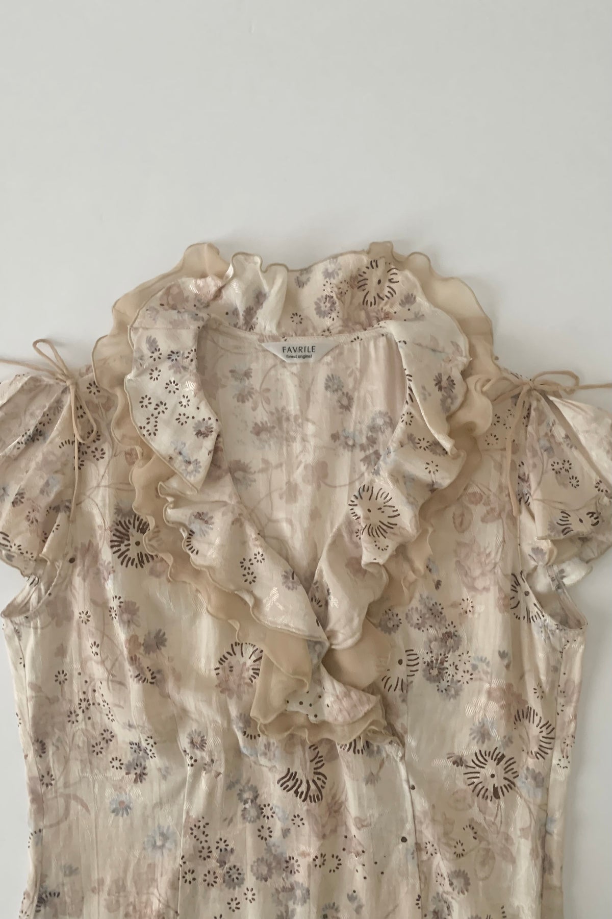 beige flower frill blouse