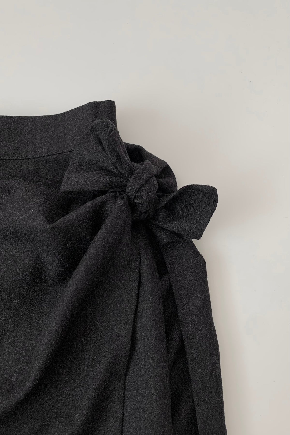 MaxMara dark  gray wrap wool pants