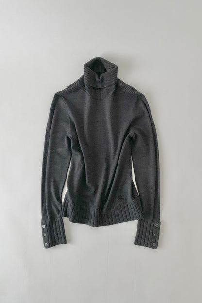 Burberry dark gray wool knit