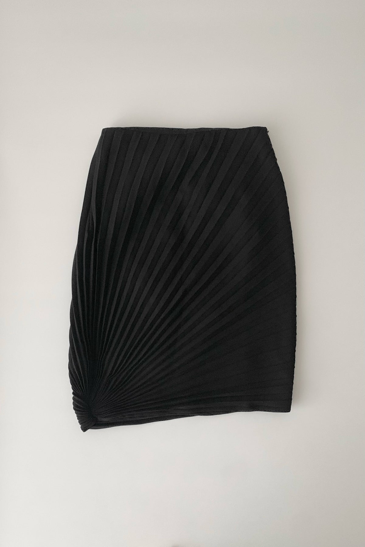Italy black diagona pleats asymmetry skirt
