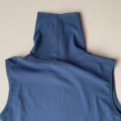 France blue tulle vest