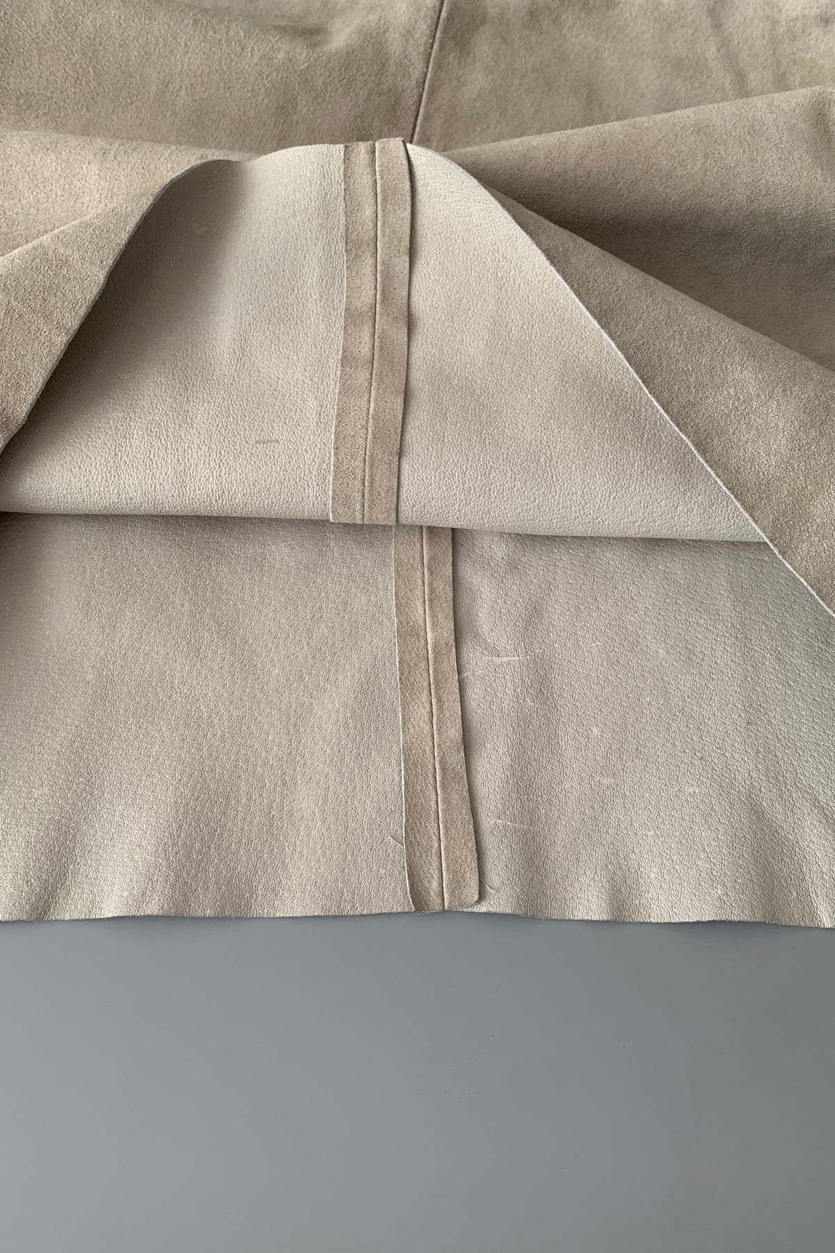 Italy suede leather mini skirt