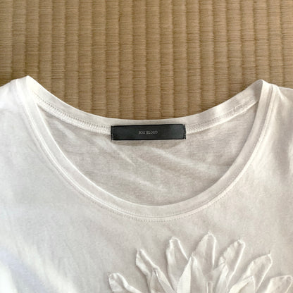 white flower icon T tops