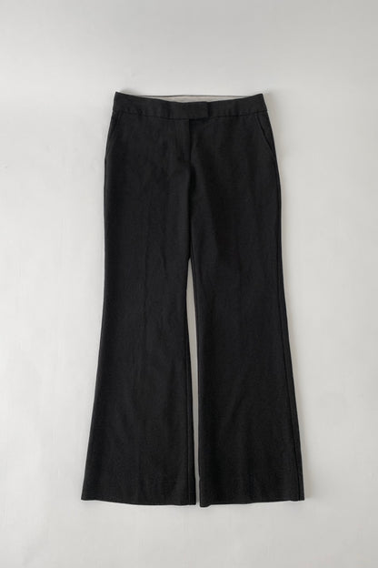 black wide silhouette pants