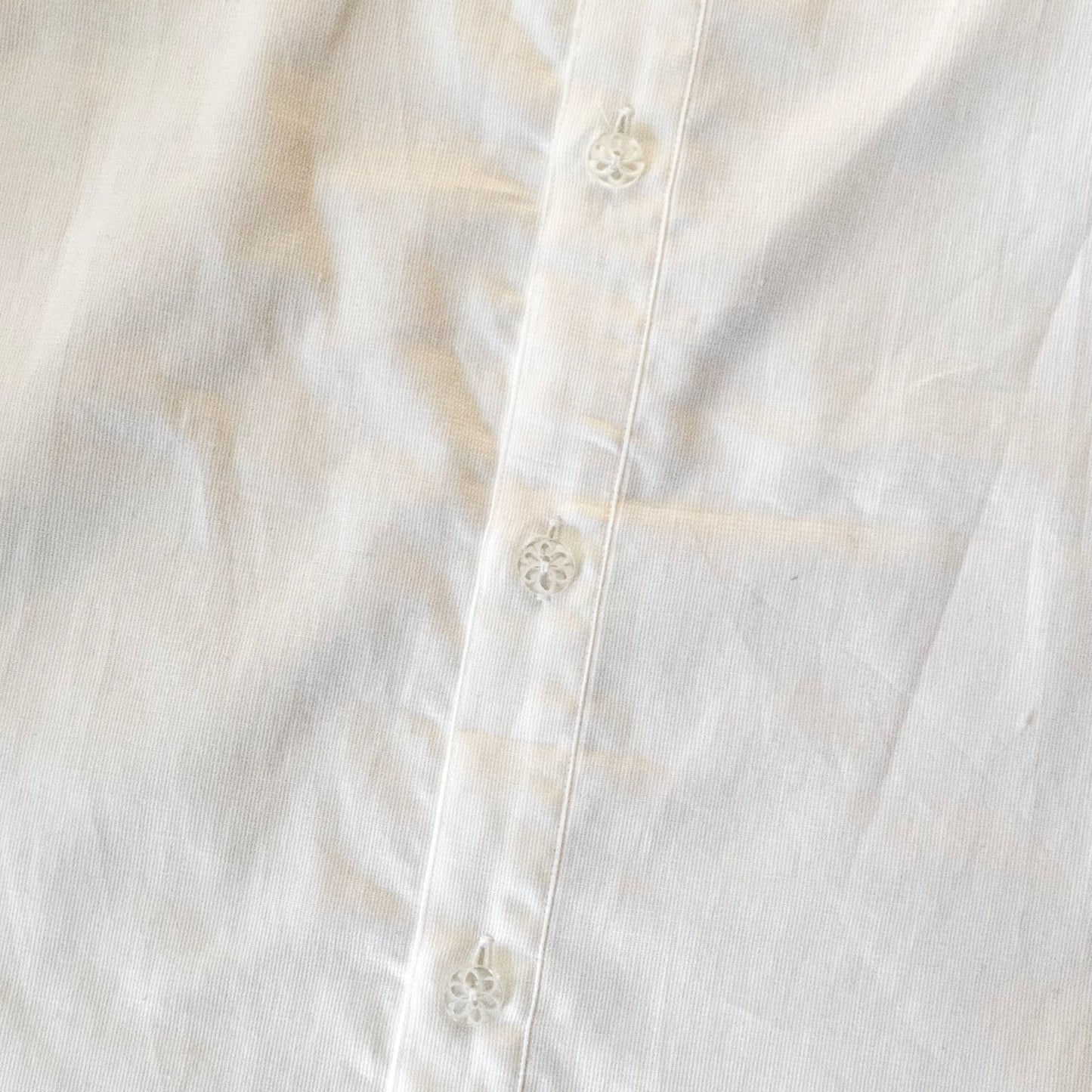white flower embroidery tops