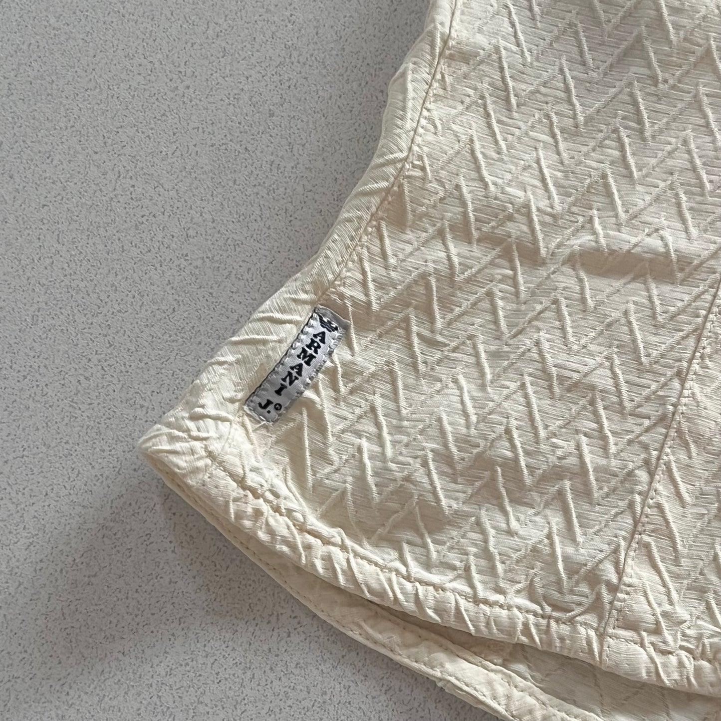 ARMANI pale yellow vest