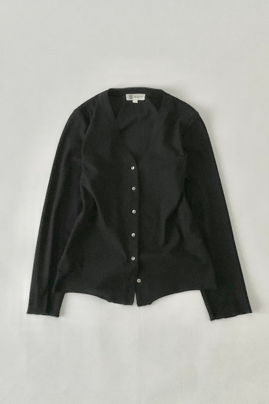 black shell buttons cardigan
