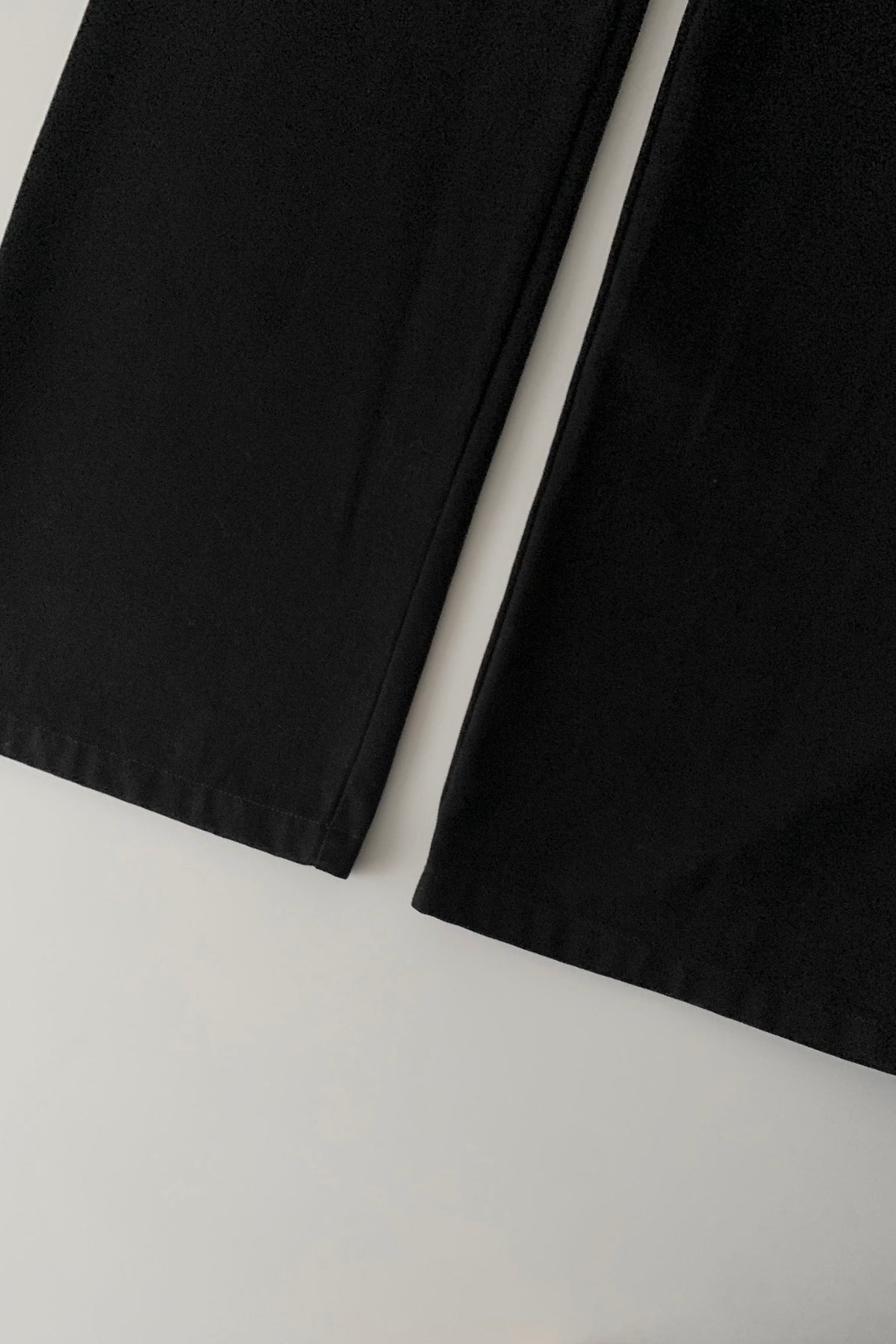 black waist buttons cotton pants