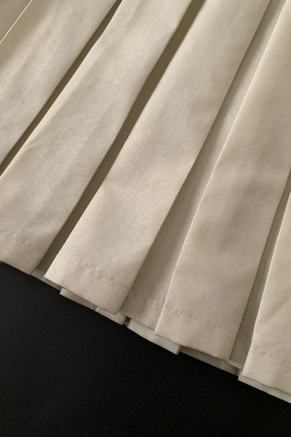 gray ivory  pleats long skirt