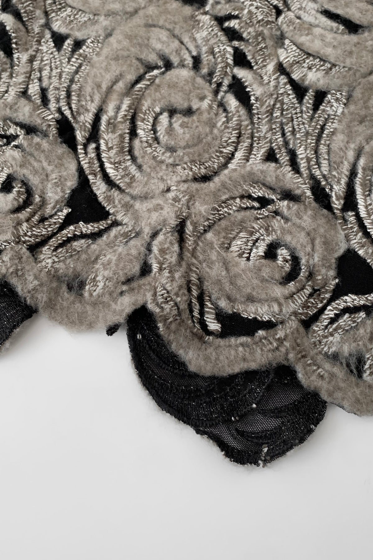 Italy black beige patterned vest