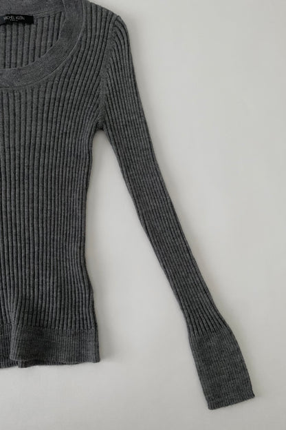gray rib round neck knit tops