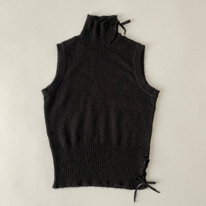 black side ribbon vest