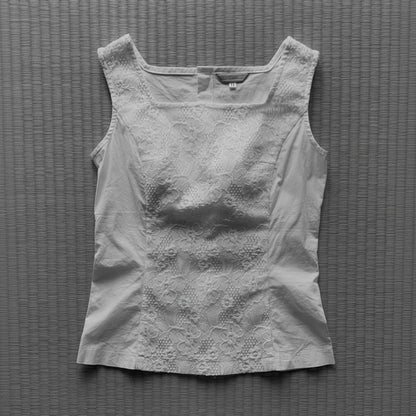 lace design tops